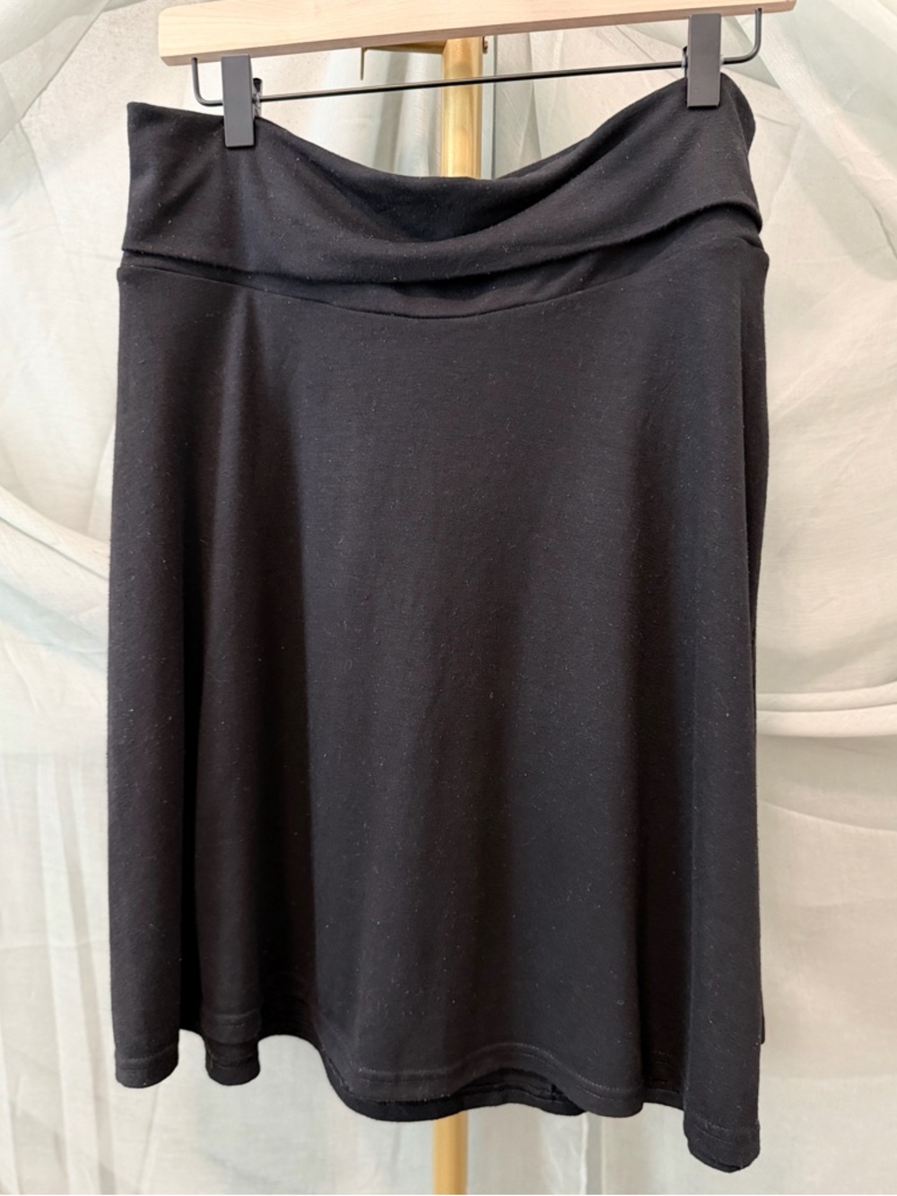 Old Navy Black Fold-Over Waist Circle Skirt